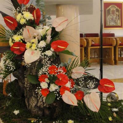 25 decembrie: Iaşi: Sărbătoarea Crăciunului în catedrală