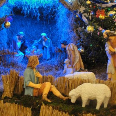 25 decembrie: Iaşi: Sărbătoarea Crăciunului în catedrală