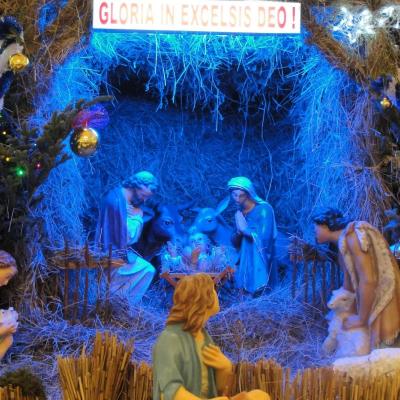 25 decembrie: Iaşi: Sărbătoarea Crăciunului în catedrală