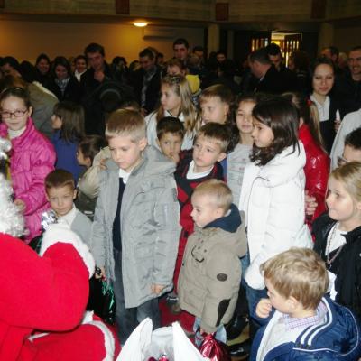 25 decembrie: Pordenone (Italia): Crăciunul în comunitatea română