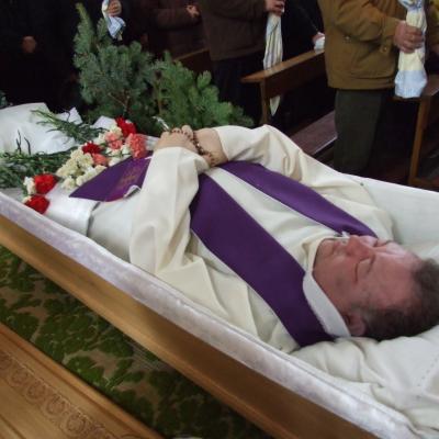 31 decembrie: Mirceşti: Funeraliile părintelui Sebastian Vârgă