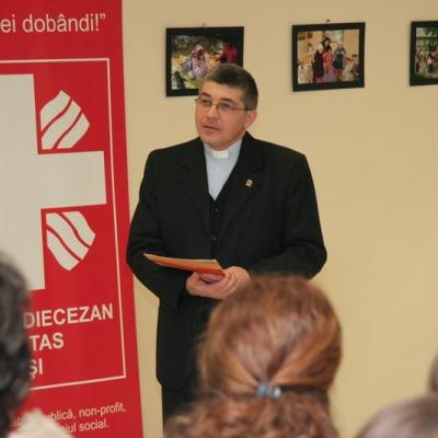 25 ianuarie: Iaşi: Expoziţia de fotografii "Caritatea - solidaritate între generaţii"