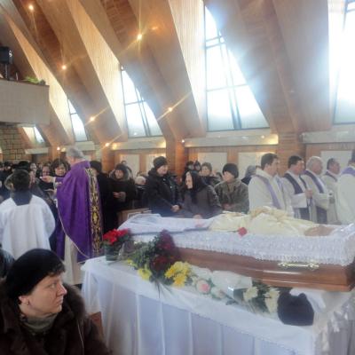 27 ianuarie: Slănic Moldova: Liturghie cu requiem pentru odihna sufletului preotului Francisc Căzănel