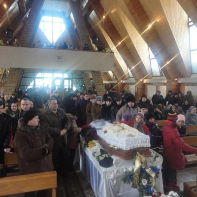 27 ianuarie: Slănic Moldova: Liturghie cu requiem pentru odihna sufletului preotului Francisc Căzănel