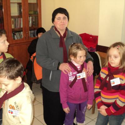 28 ianuarie: Bacău: Turneu de ping-pong şi programul "Micii artişti"