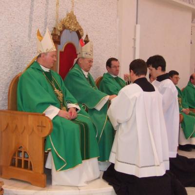 29 ianuarie: Iaşi: Lansarea Pentateuhului, primul volum din traducerea Vechiului Testament
