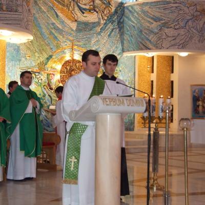 29 ianuarie: Iaşi: Lansarea Pentateuhului, primul volum din traducerea Vechiului Testament