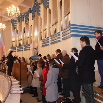 29 ianuarie: Iaşi: Lansarea Pentateuhului, primul volum din traducerea Vechiului Testament