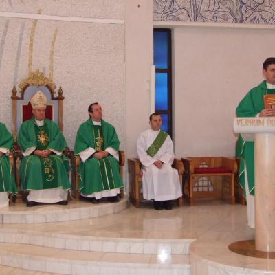 29 ianuarie: Iaşi: Lansarea Pentateuhului, primul volum din traducerea Vechiului Testament