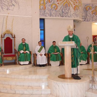 29 ianuarie: Iaşi: Lansarea Pentateuhului, primul volum din traducerea Vechiului Testament