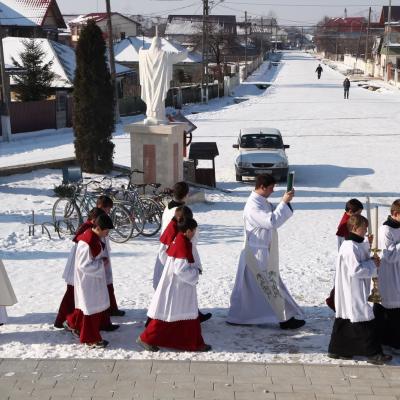 29 ianuarie: Buruieneşti: Noi membri în "Armata Maicii Domnului"
