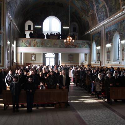 29 ianuarie: Buruieneşti: Noi membri în "Armata Maicii Domnului"