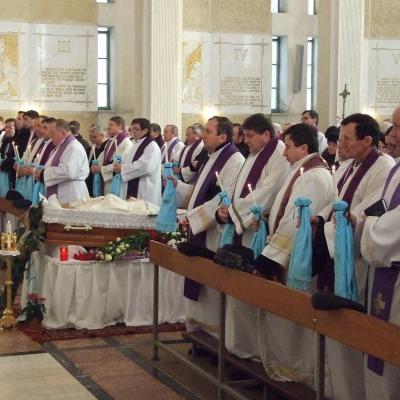 30 ianuarie: Şcheia: Funeraliile părintelui Francisc Căzănel