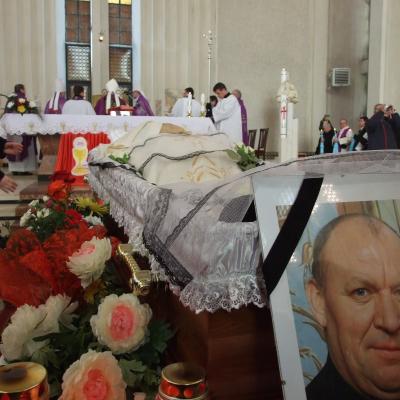 30 ianuarie: Şcheia: Funeraliile părintelui Francisc Căzănel