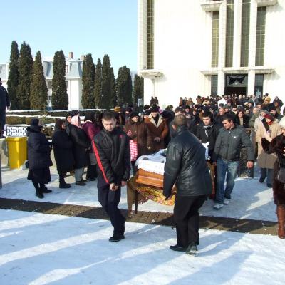 30 ianuarie: Şcheia: Funeraliile părintelui Francisc Căzănel