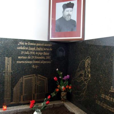 30 ianuarie: Şcheia: Funeraliile părintelui Francisc Căzănel