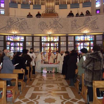 2 februarie: Iaşi: Ziua Persoanelor Consacrate