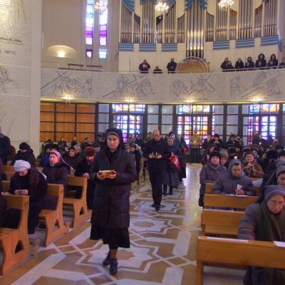 2 februarie: Iaşi: Ziua Persoanelor Consacrate