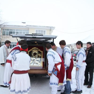 9-11 februarie: Tămăşeni: Peregrinatio Mariae, hramul secundar şi misiuni populare