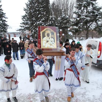 9-11 februarie: Tămăşeni: Peregrinatio Mariae, hramul secundar şi misiuni populare