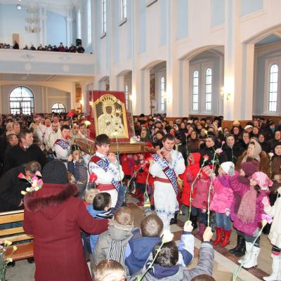 9-11 februarie: Tămăşeni: Peregrinatio Mariae, hramul secundar şi misiuni populare