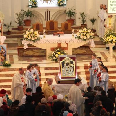 9-11 februarie: Tămăşeni: Peregrinatio Mariae, hramul secundar şi misiuni populare
