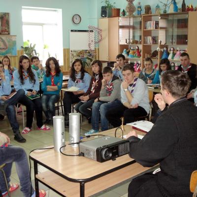 3 martie: Hălăuceşti: Cercetaşi într-o zi de reculegere