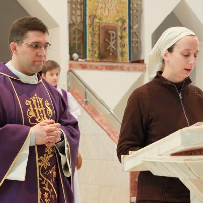 4 martie: Bacău: Experienţă misionară în cadrul Mişcării "Puncte-Inima"