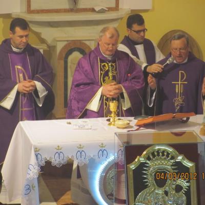 4-7 martie: Galbeni: Misiuni populare şi Peregrinatio Mariae