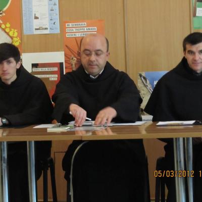 5 martie: Roman (ITRCF): Masa rotundă: "Aspecte filosofico-teologice: Credinţă şi raţiune. Familia"
