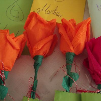 8 martie: Moineşti: Ziua Mamei