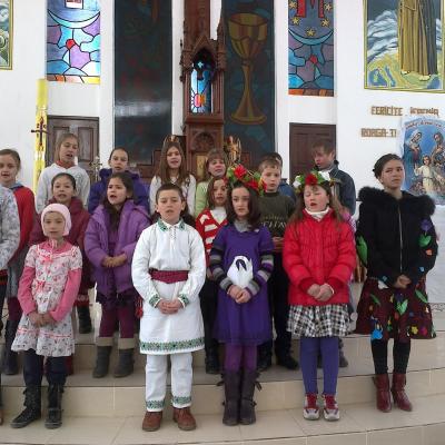 11 martie: Valea Mică: "De ziua ta, mămico!"