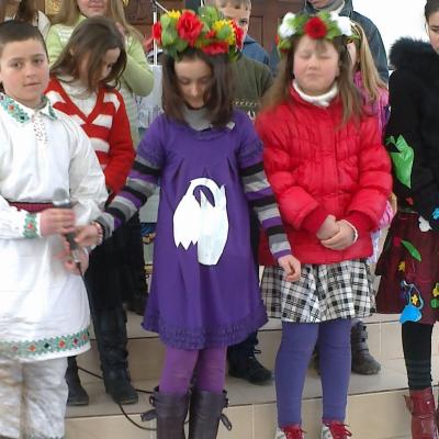 11 martie: Valea Mică: "De ziua ta, mămico!"
