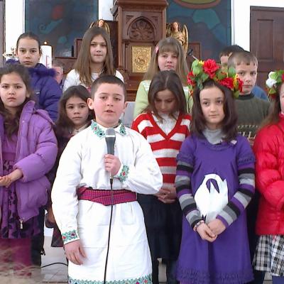 11 martie: Valea Mică: "De ziua ta, mămico!"
