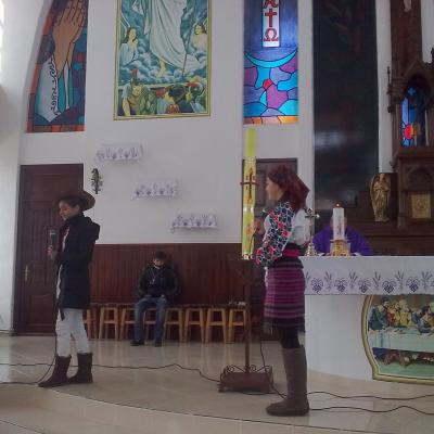11 martie: Valea Mică: "De ziua ta, mămico!"
