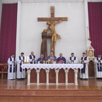 11 martie: Roman: Conferirea ministerului minor al acolitatului