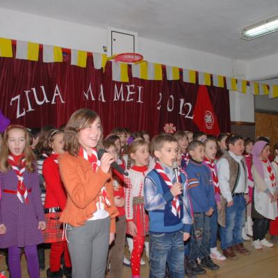 11 martie: Pildeşti: Ziua Mamei