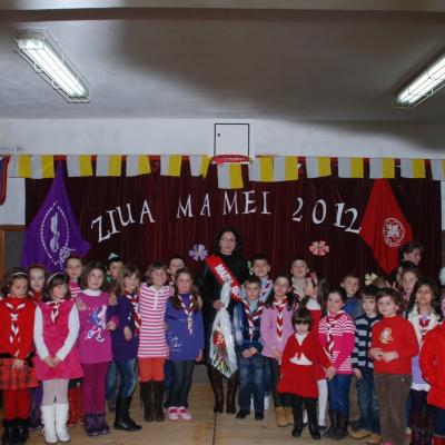 11 martie: Pildeşti: Ziua Mamei