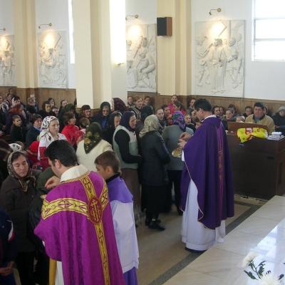 22-25 martie: Coman: Misiuni populare