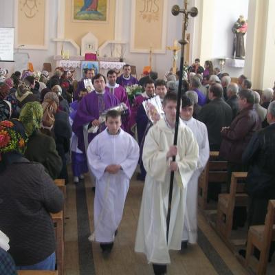 22-25 martie: Coman: Misiuni populare