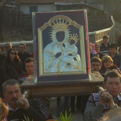 22-25 martie: Dofteana: Misiuni populare şi Peregrinatio Mariae