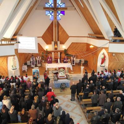 22-25 martie: Dofteana: Misiuni populare şi Peregrinatio Mariae