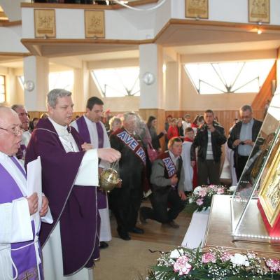 22-25 martie: Dofteana: Misiuni populare şi Peregrinatio Mariae