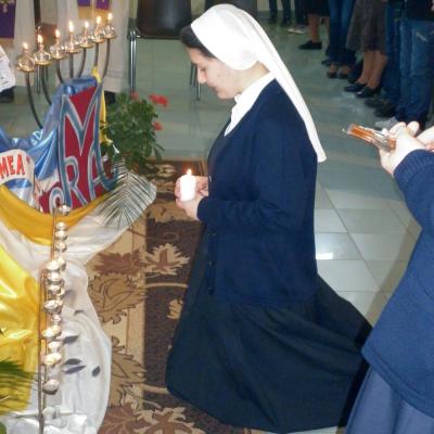 25 martie: Traian (NT): Trei tinere slujitoare ale Marelui Preot