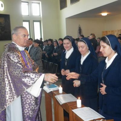 25 martie: Traian (NT): Trei tinere slujitoare ale Marelui Preot