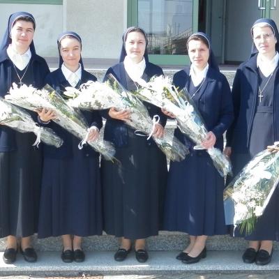 25 martie: Traian (NT): Trei tinere slujitoare ale Marelui Preot