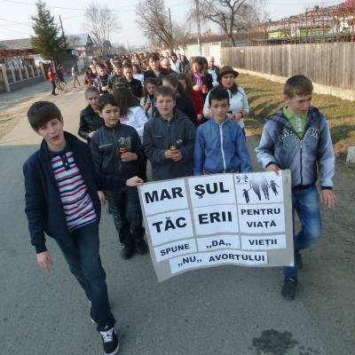 25 martie: Tămăşeni: Marşul tăcerii pentru viaţă