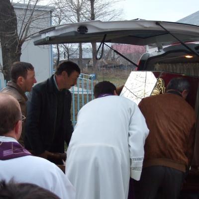 28 martie: Focuri: Focuri: Misiuni populare şi "Peregrinatio Mariae". Încheierea