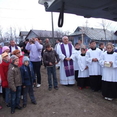 28 martie: Focuri: Focuri: Misiuni populare şi "Peregrinatio Mariae". Încheierea