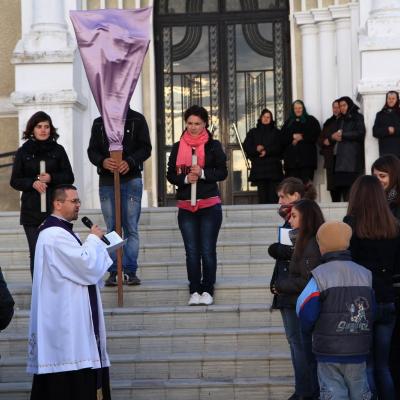 31 martie: Buruieneşti: Calea Crucii